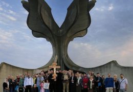 ​В Ясеноваце почтили память новомучеников