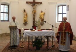 В Словении открылся приход ПЦУ: литургия прошла в сослужении с католиком
