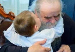 Он наполнил время вечностью