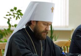 Iglesia Rusa recomienda penas criminales por promoción de -cambios de sexo- para niños
