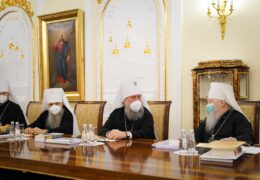 Разделена последняя епархия Русской Церкви