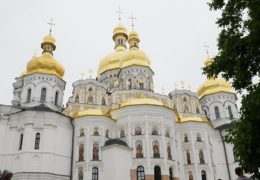Украјинска црква прекинула општење са Цариградом