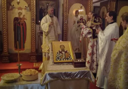 El Metropolita Amfilohije y el obispo Kirilo celebraron la Liturgia en la Catedral de la Natividad de la Virgen en Buenos Aires
