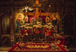 Свети и Велики петак – дан крсног страдања Господњег (видео)