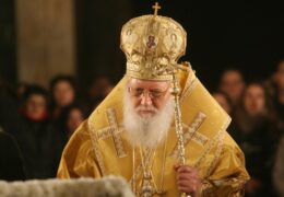 Свети Синод Бугарске Цркве: Против саслуживања и самољења с Папом