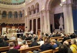 По завршетку скупштине у Паризу судбина Западне Архиепископије остаје неодређена