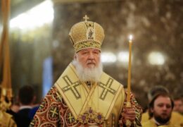 Святейший Патриарх Кирилл: Сегодня никто не должен оставаться в стороне от того, что происходит в мировом Православии